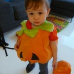ハロウィンかんたん手作り衣装の作り方 赤ちゃん用