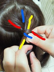 Ａ　小学校入学式の女の子の髪型はコレで決まり！簡単でキュートな編み込みヘアのやり方_html_m46347fff