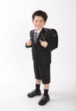 Ａ　小学校の入学式で着る男の子のスーツ2014★おしゃれコーデとマナー_html_25b29f8b